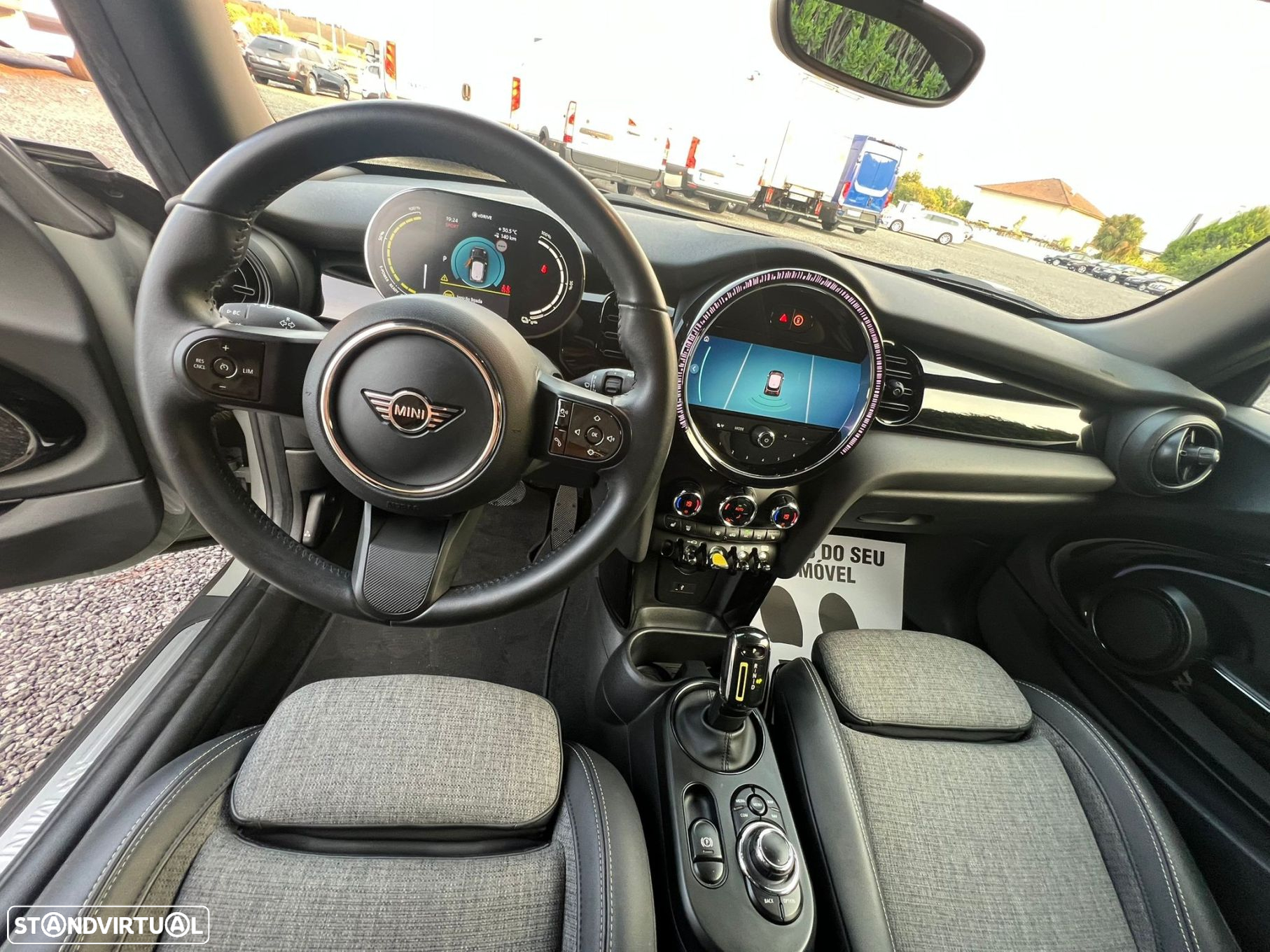 MINI 3 Portas Cooper SE - 8