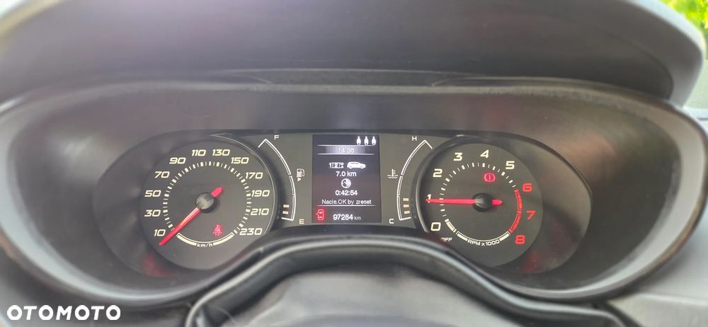 Fiat Tipo 1.4 T-Jet 16v S-Design - 26