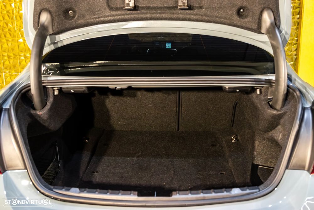 BMW M4 Coupe DKG - 46