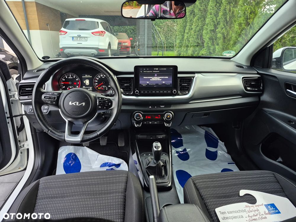 Kia Stonic - 34