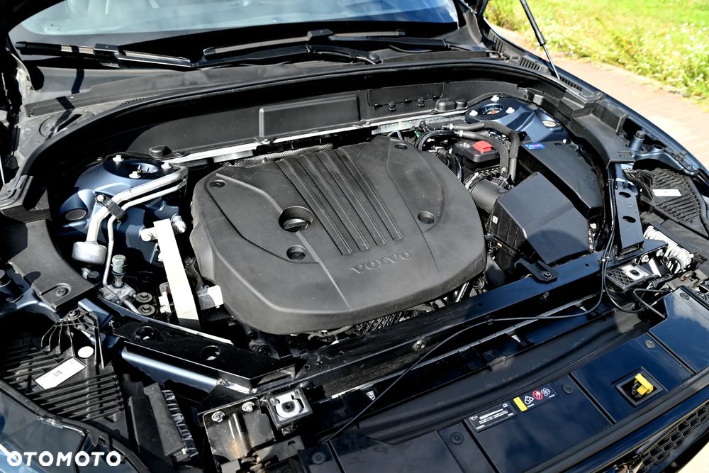 Volvo XC 60 B5 B Geartronic RDesign - 19