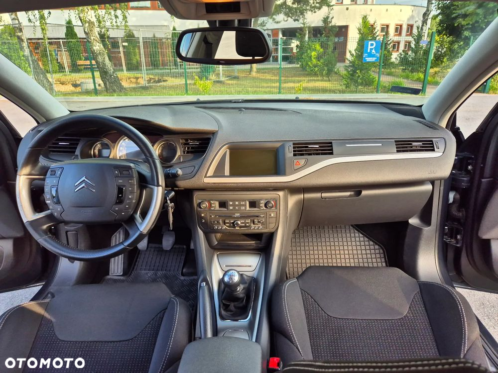 Citroën C5 2.0 HDi Dynamique Equilibre Navi - 12