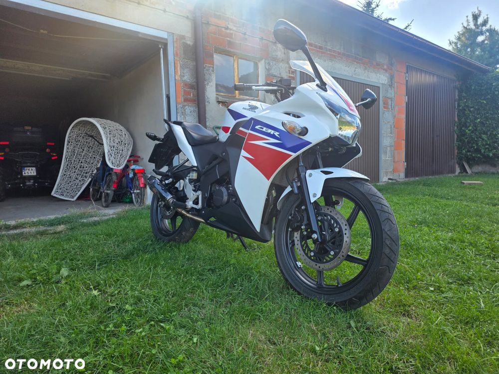 Honda CBR - 4