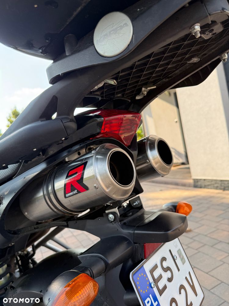 Yamaha FZ6 - 13