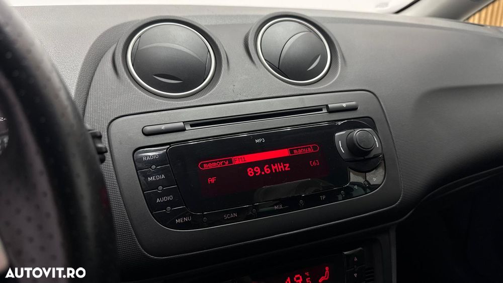SEAT Ibiza 2011 — imagine 18