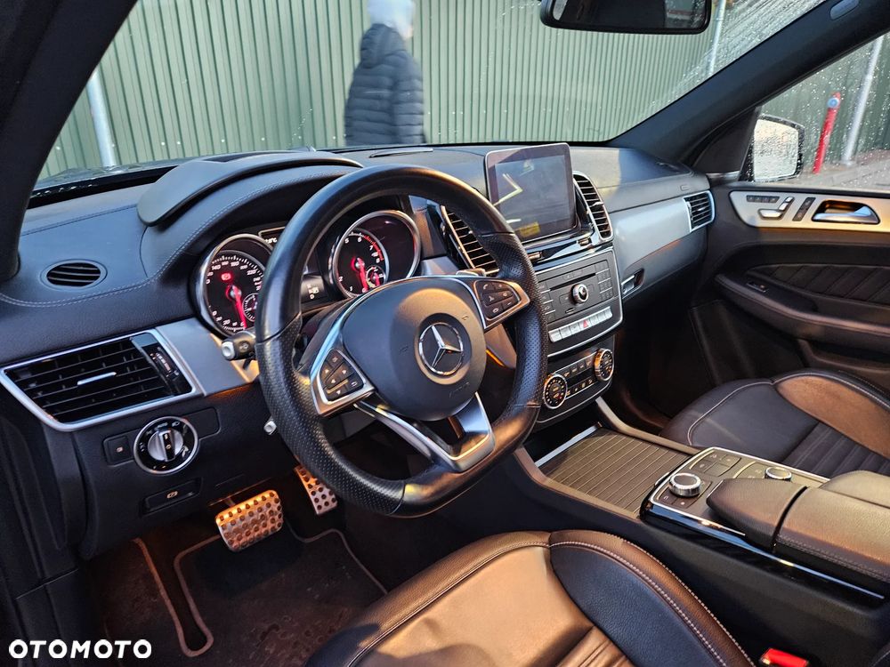 Mercedes-Benz GLE - 5