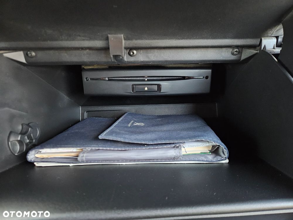 Peugeot PARTNER - 24