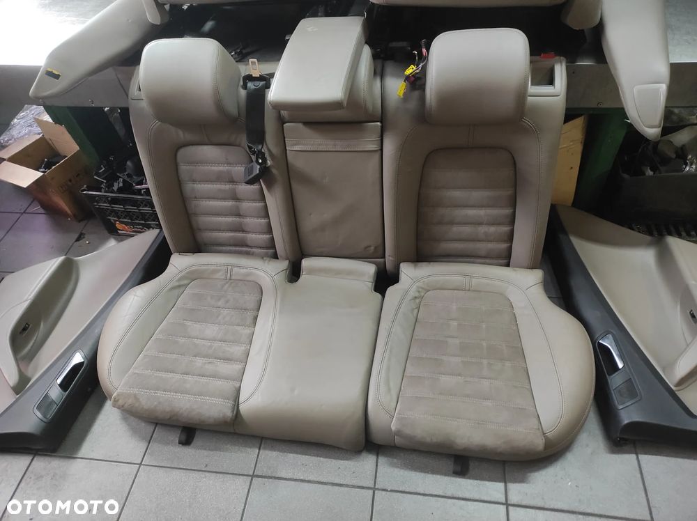 VW PASSAT B6 KOMBI SKÓRA JASNA LATTE IDEALNA FOTELE SKÓRZANE TAPICERKA SIEDZENIA KOMPLET BOCZKI KANAPA PODŁOKITNIK FOTEL OPARCIE KIEROWCY ELEKTRYCZNY PODGRZEWANE GRZANE EUROPA WYSYŁKA !!! - 2