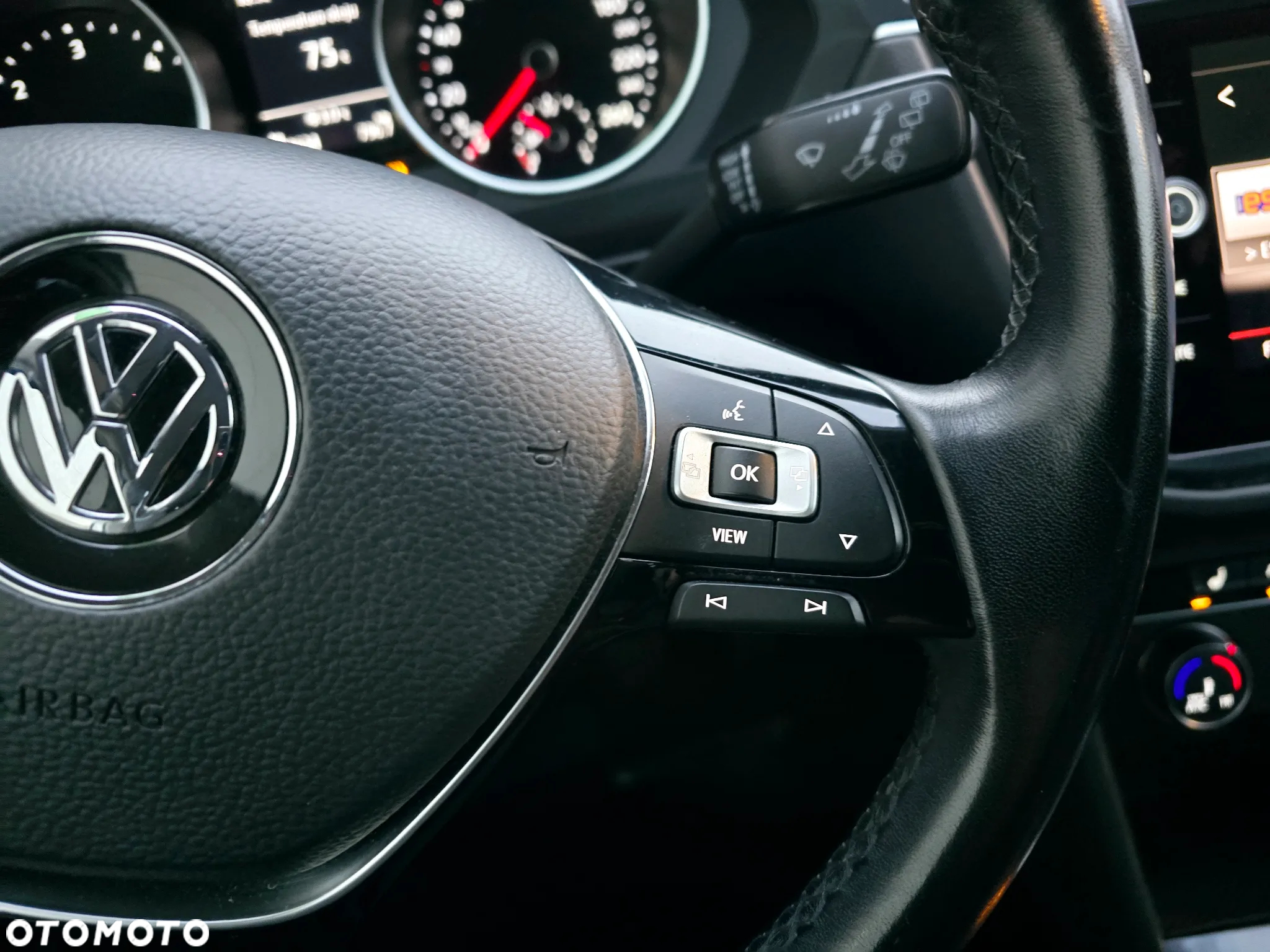 Volkswagen Tiguan 2.0 TDI BMT SCR Comfortline - 26