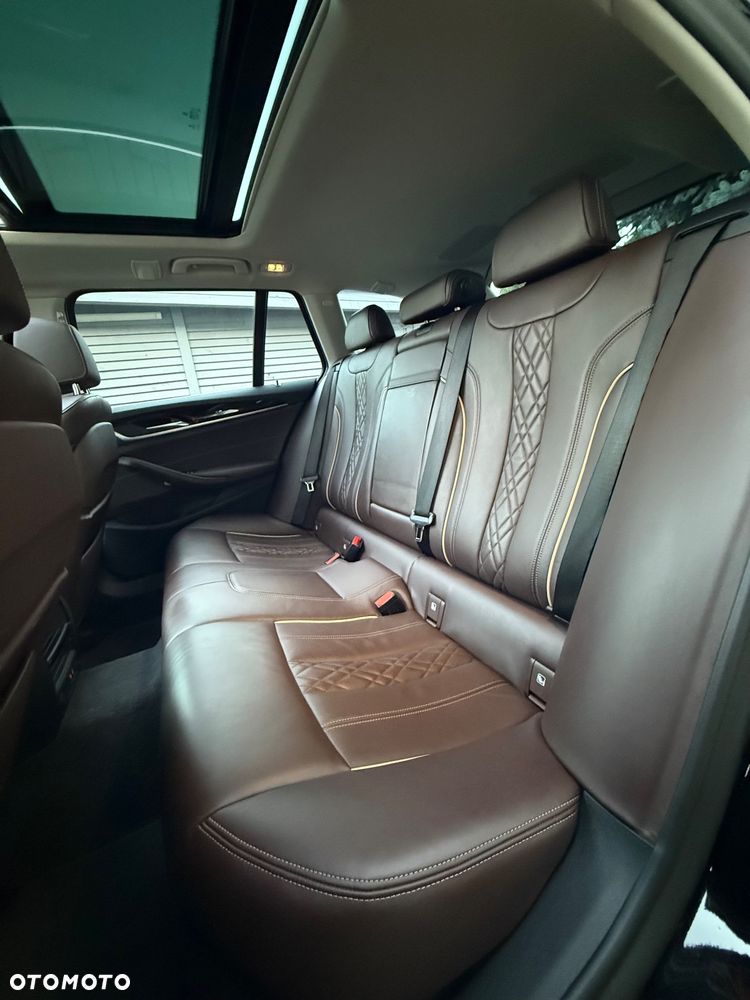 BMW Seria 5 520i Touring Luxury Line - 26