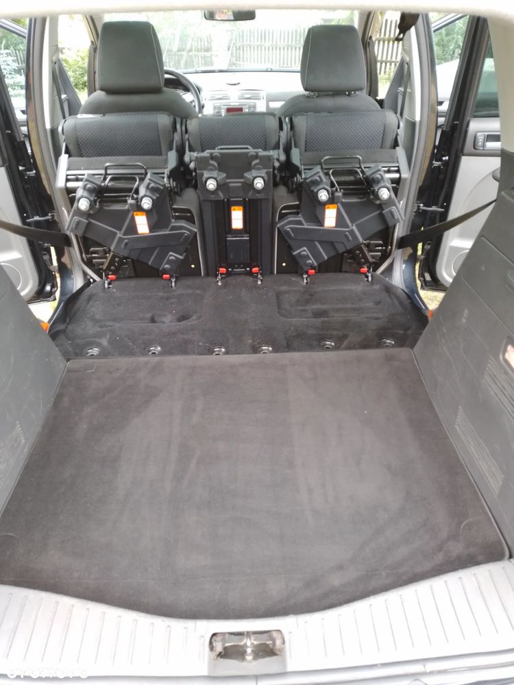 Ford C-MAX 2.0 TDCi Titanium - 22