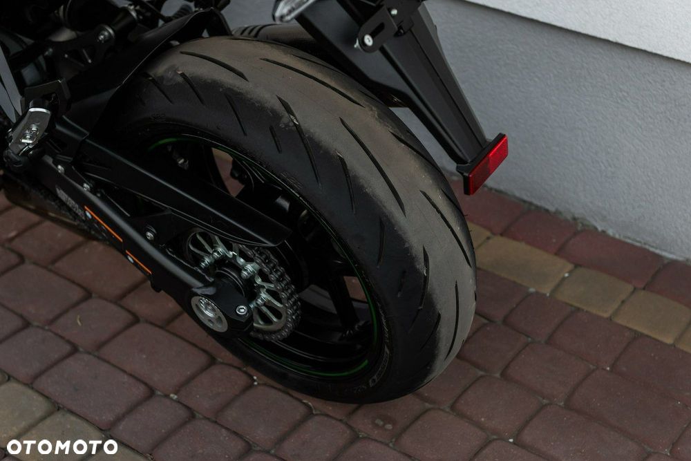 Kawasaki Ninja - 9