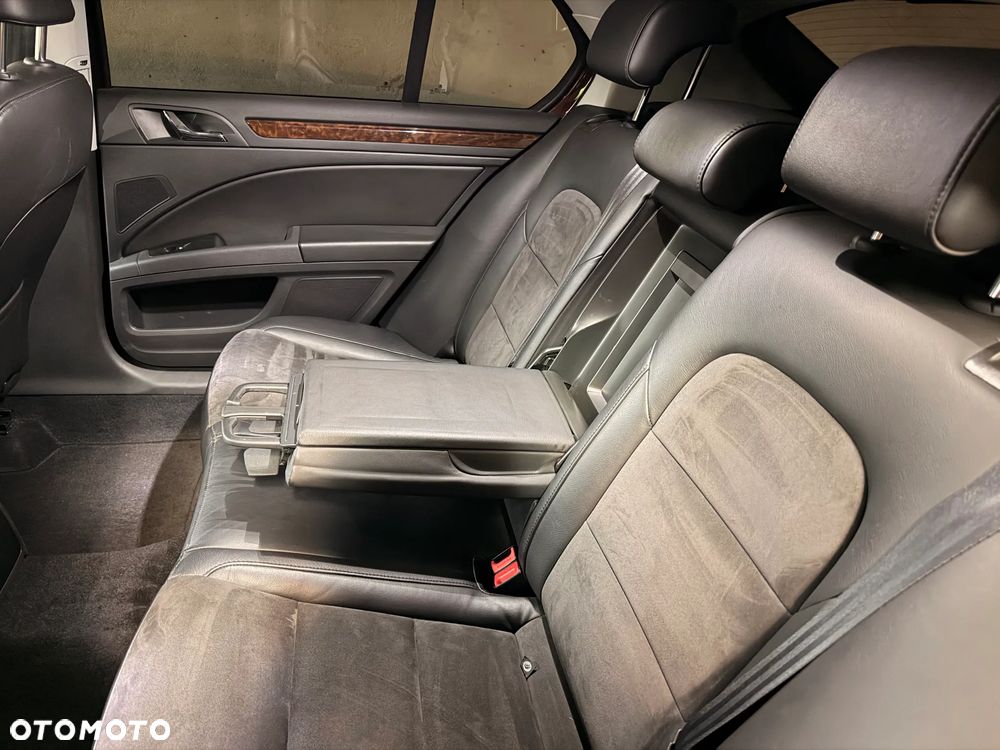 Skoda Superb 1.8 TSI Elegance DSG - 20