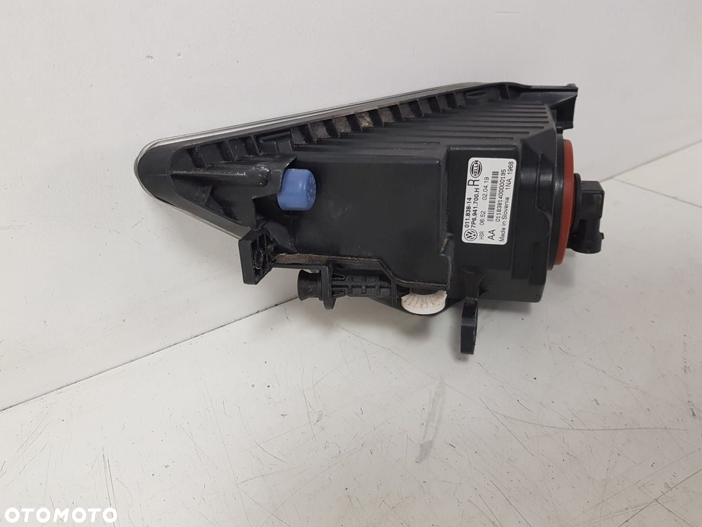 HALOGEN PRAWY VW TOUAREG 7P II LIFT 7P6941700H - 6