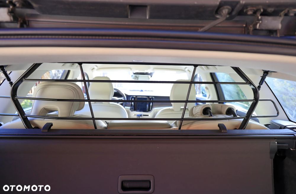 Volvo V90 - 32