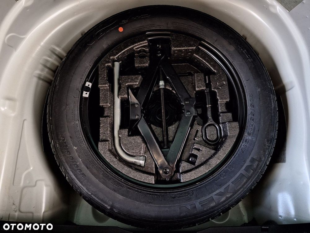 Skoda Superb 2.0 TDI SCR Style DSG - 41