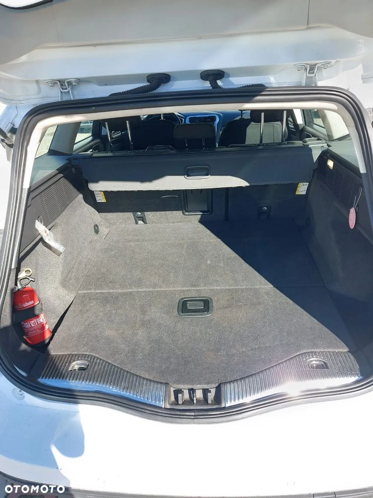 Ford Mondeo 2.0 TDCi Ambiente - 3