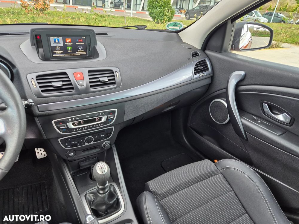 Renault Megane TCe 130 BOSE Edition - 15