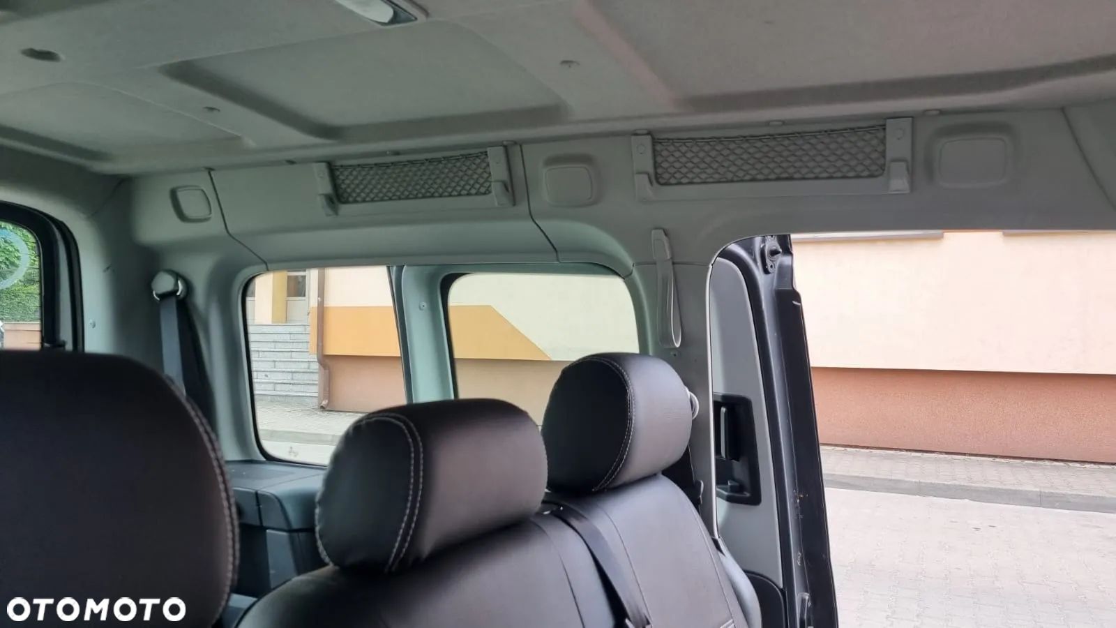 Volkswagen Caddy - 1