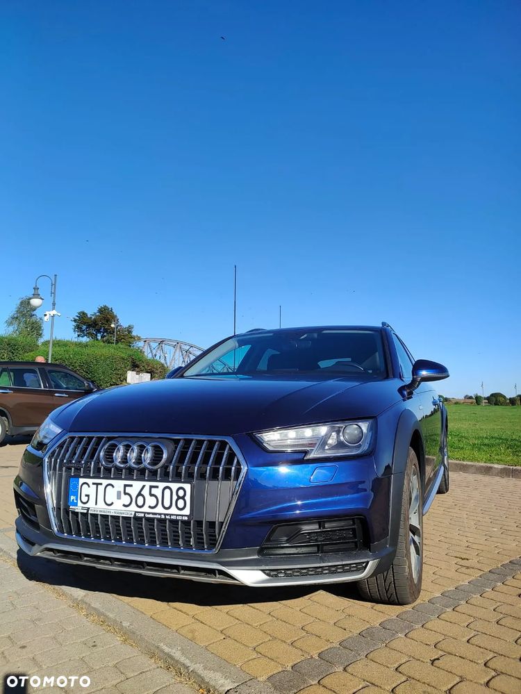 Audi A4 Allroad - 1