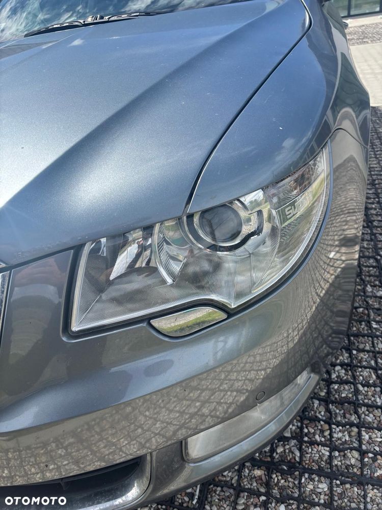 Skoda Superb 2.0 TDI DSG Ambition - 16