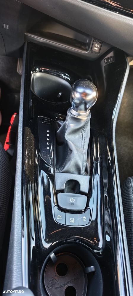 Toyota C-HR 1.8 HSD 122 CP 4x2 CVT C-ult Style bi-tone - 10