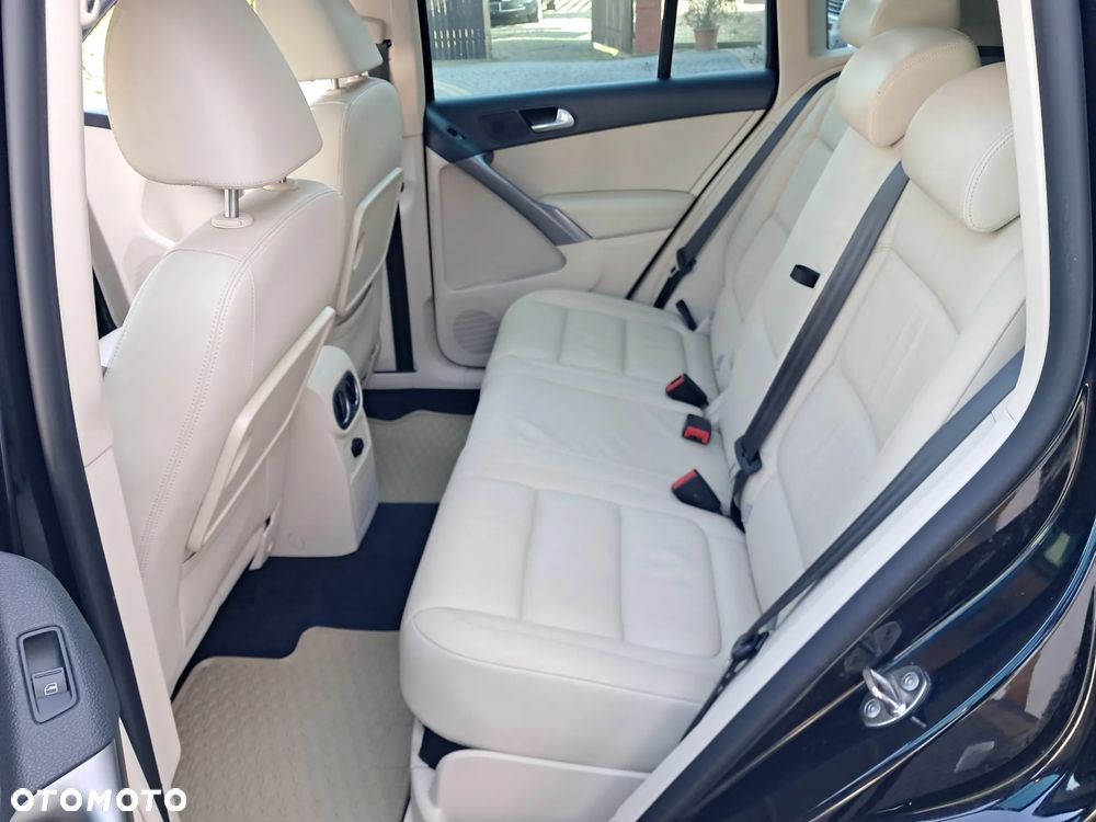 Volkswagen Tiguan - 25