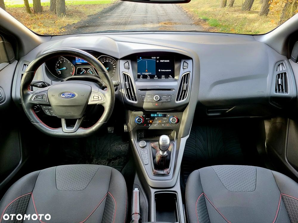 Ford Focus 1.5 EcoBoost ST-Line Black ASS - 7