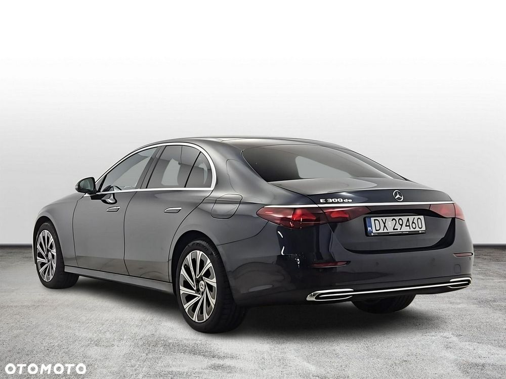 Mercedes-Benz Klasa E 220 d 9G-TRONIC Edition AVANTGARDE - 4