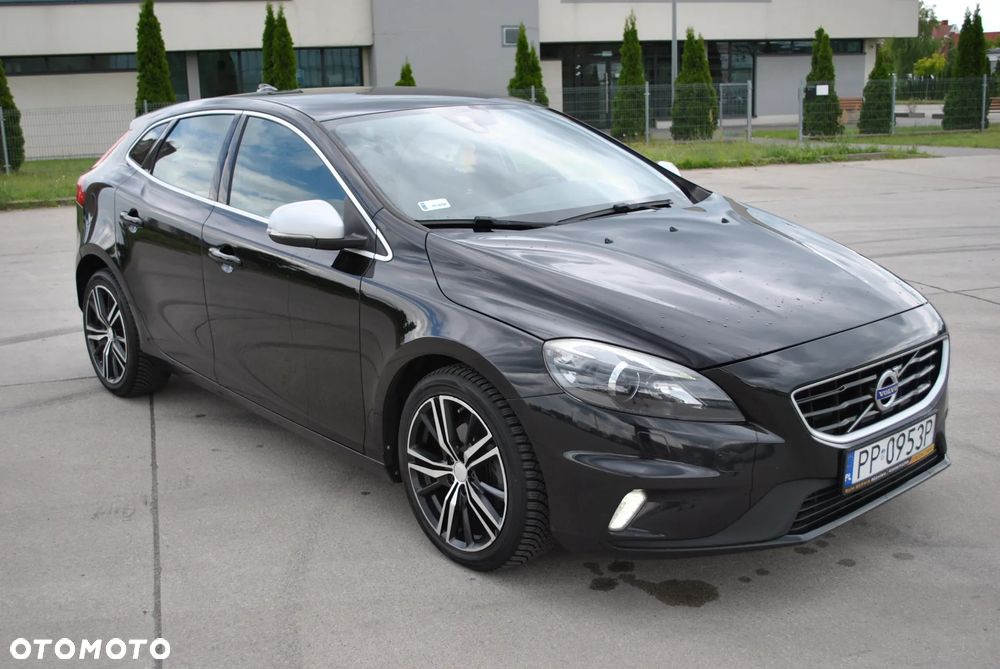 Volvo V40 D2 Drive-E R-Design Momentum - 3