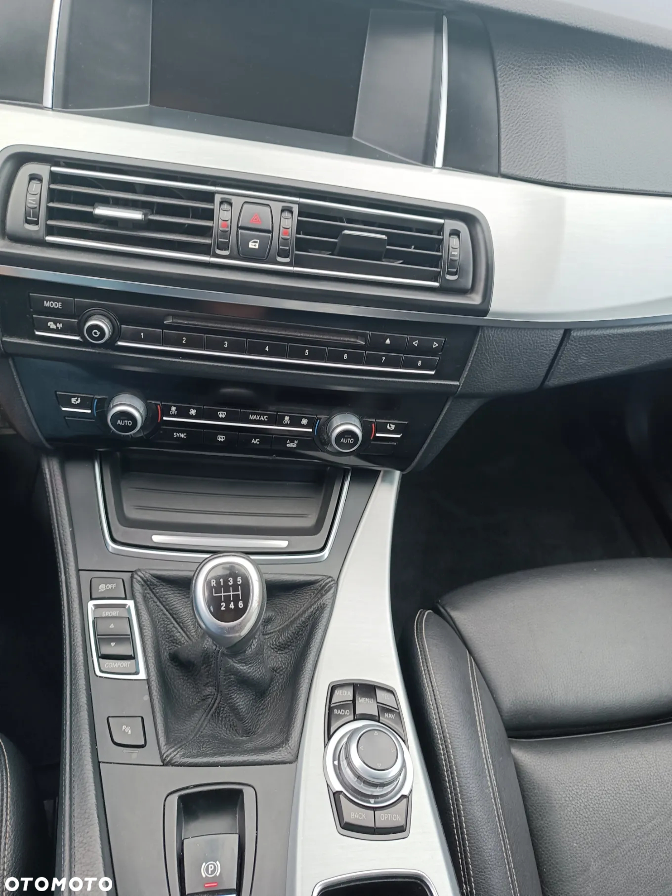 BMW Seria 5 525d Modern Line - 23