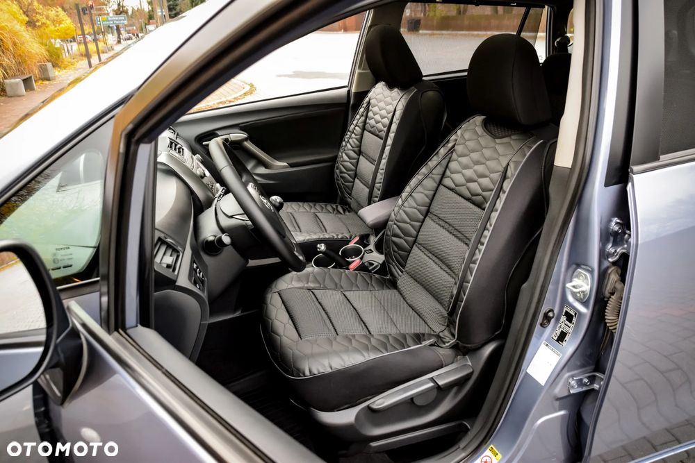 Toyota Verso 1.8 Sol 7os - 14