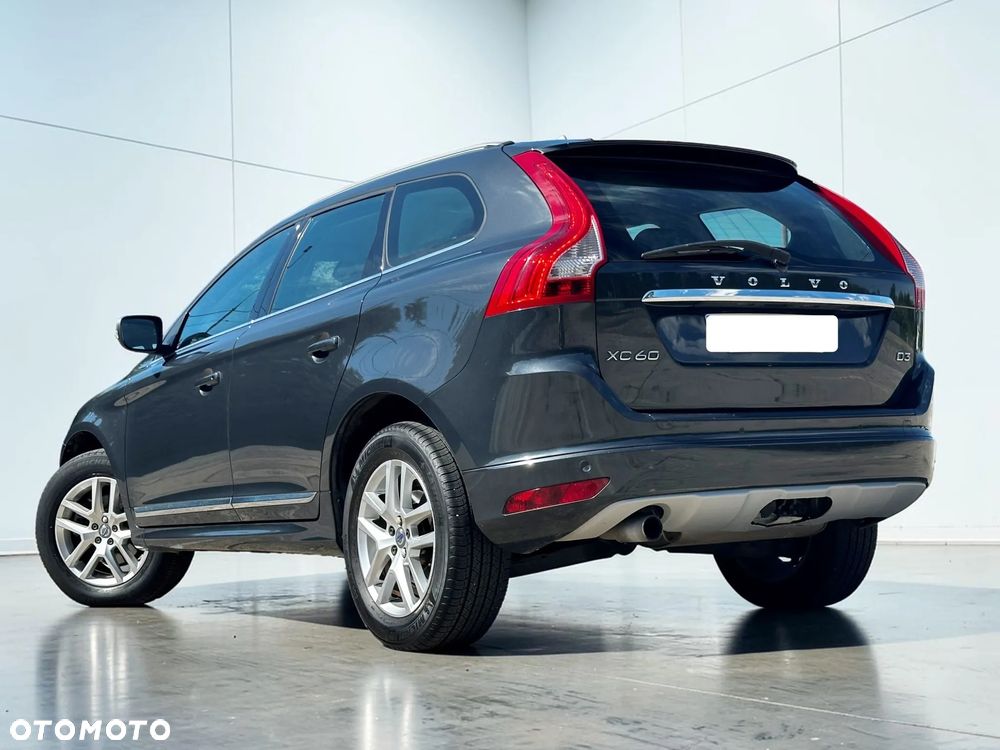 Volvo XC 60 D3 Summum - 11