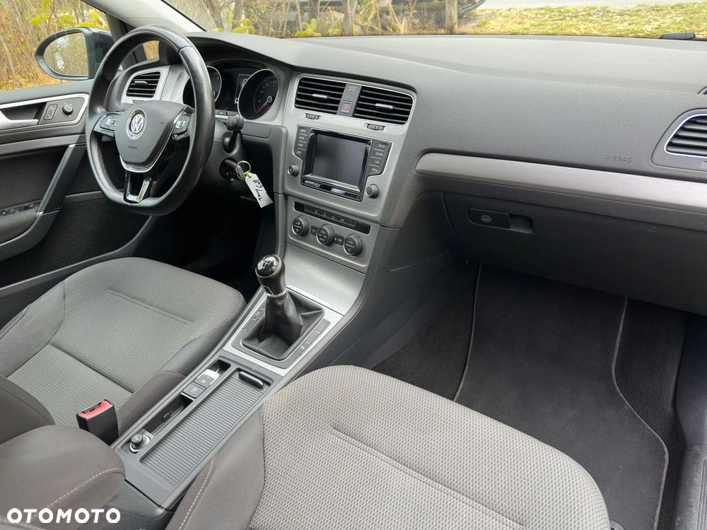 Volkswagen Golf VII 1.6 TDI BMT Comfortline - 7