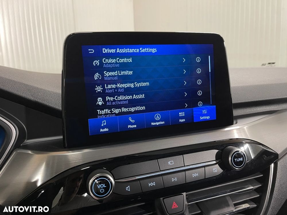 Ford Kuga 1.5 EcoBoost TITANIUM - 20