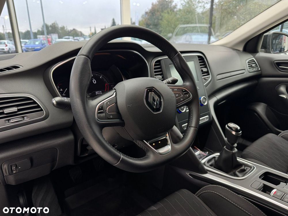 Renault Megane 1.5 Blue dCi Limited - 8