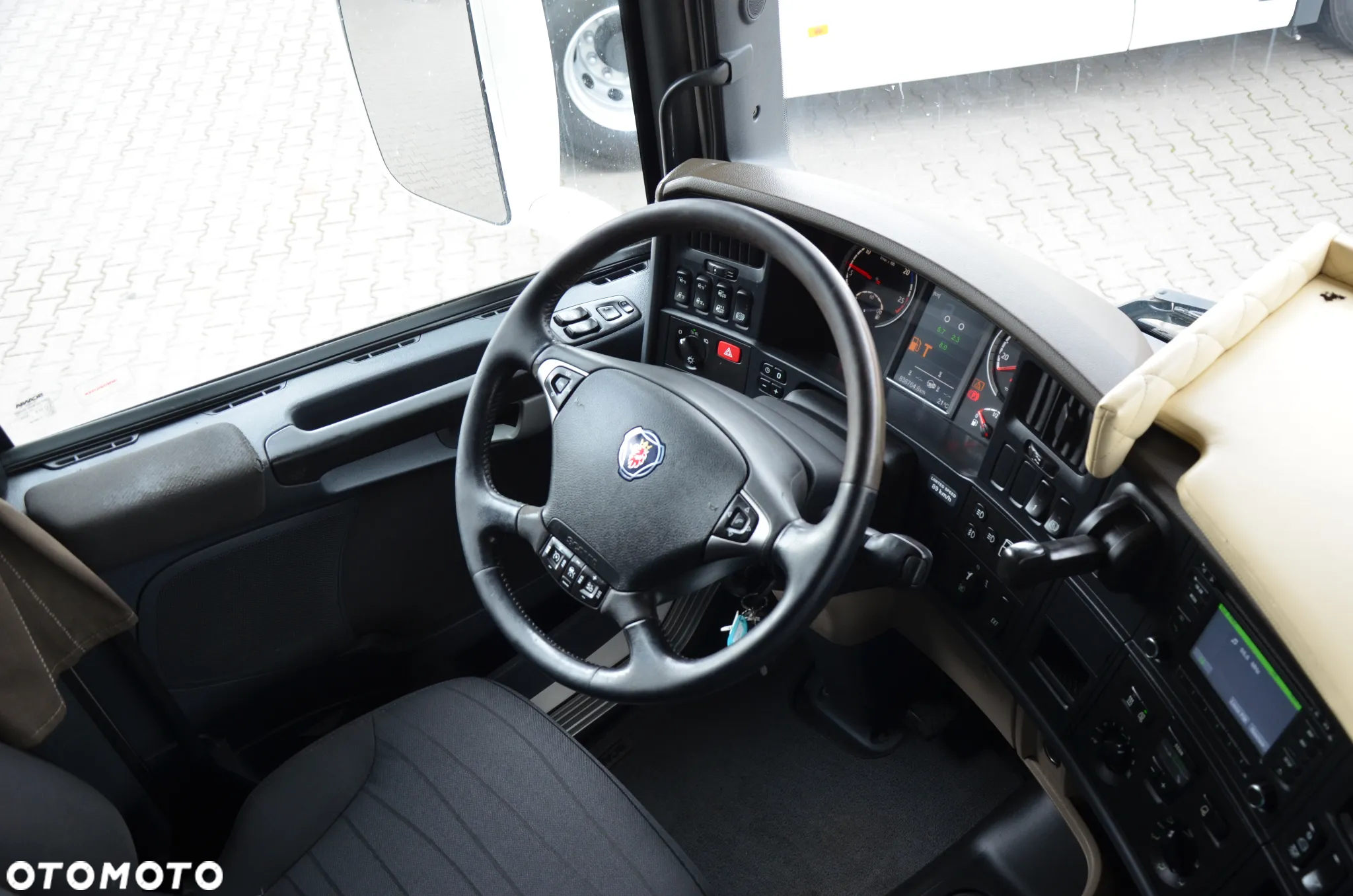 Scania R 450 / FULL AIR / KLIMA P. / HYDRAULIKA / NAVI / XENON / LED / ACC / 8404 - 12