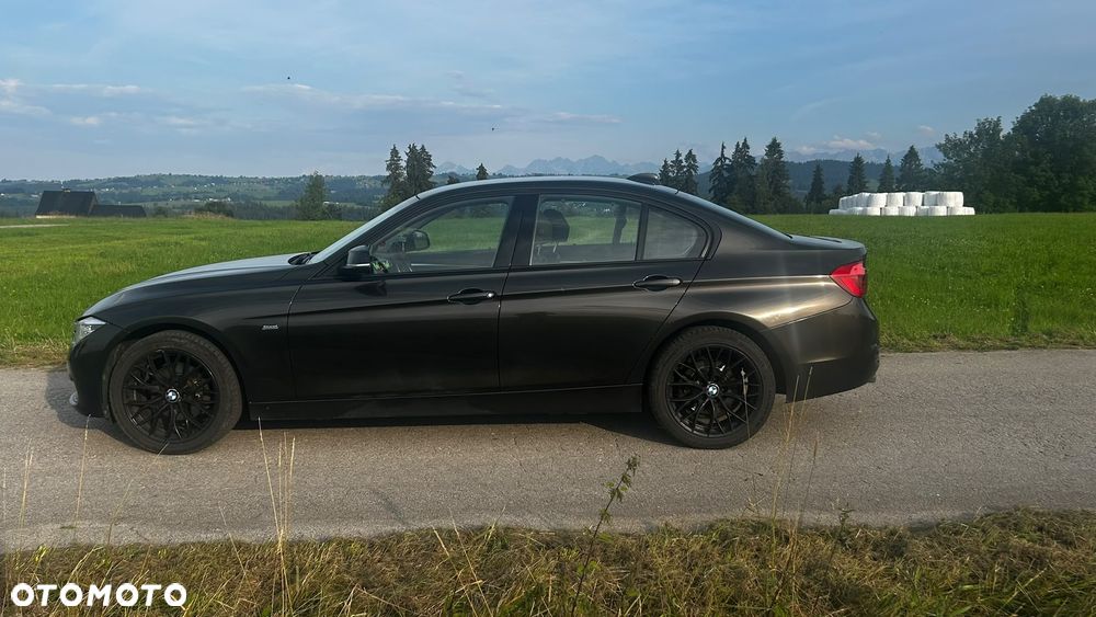 BMW Seria 3 320d xDrive - 7