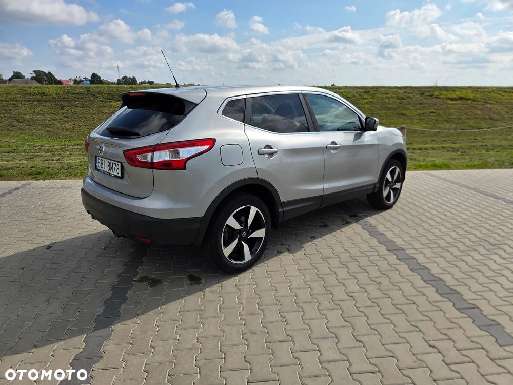 Nissan Qashqai 1.2 DIG-T 360 - 5