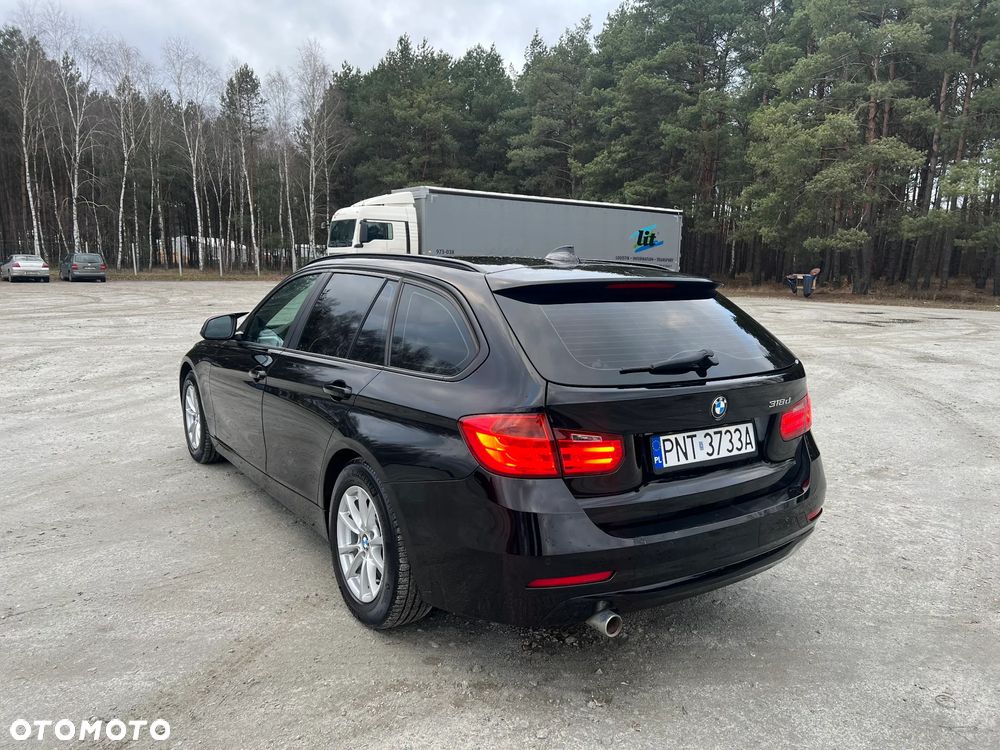 BMW Seria 3 318d - 6