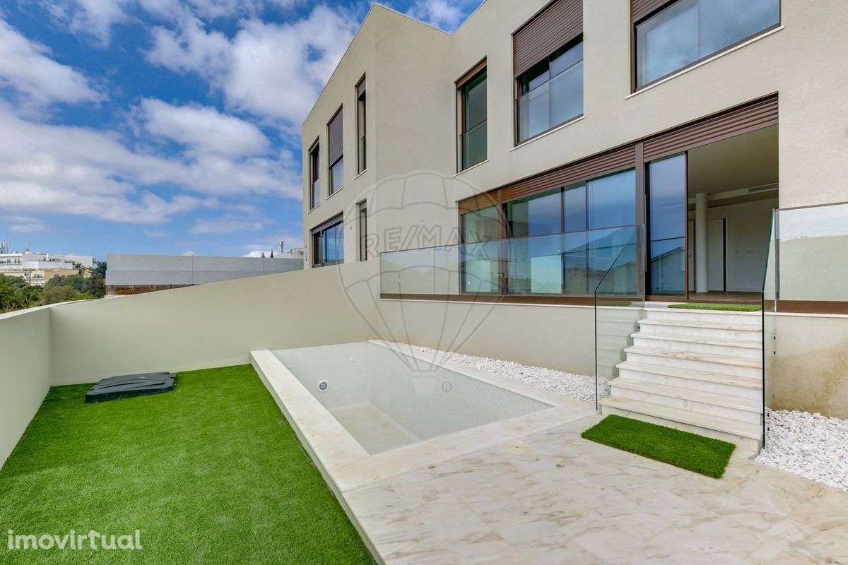 Moradia T3 para venda - Grande imagem: 2/17