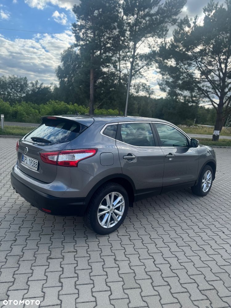 Nissan Qashqai - 11