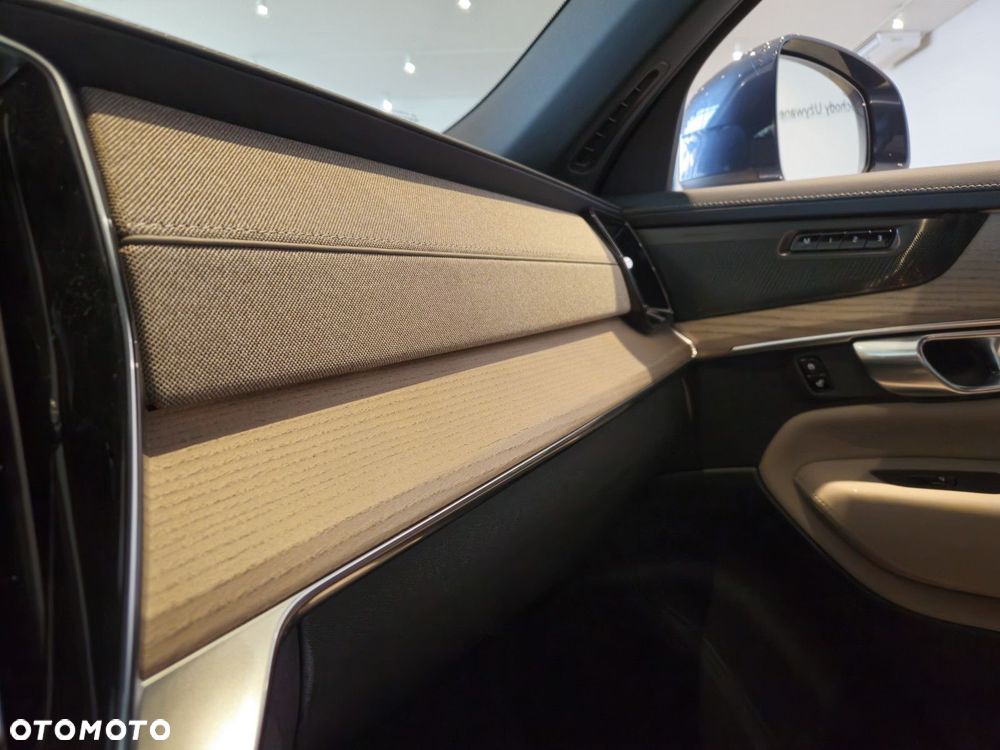 Volvo XC 90 - 27