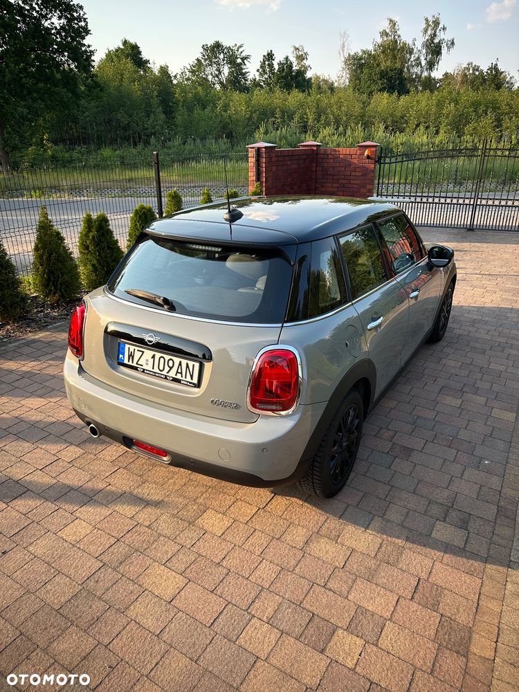 MINI Cooper Standard - 26