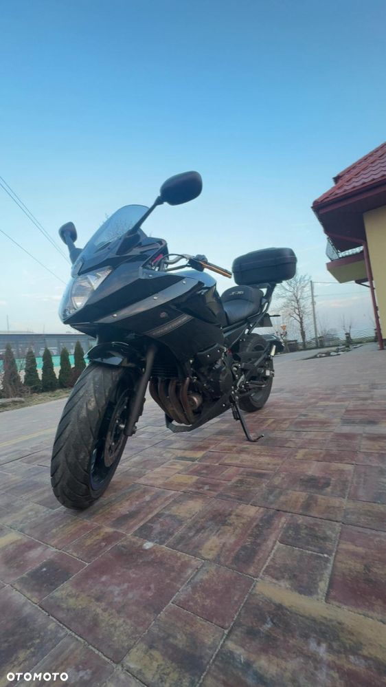 Yamaha XJ - 5