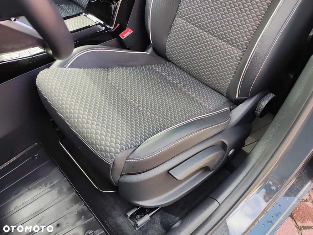 Kia Ceed 1.5 T-GDI Tribute - 12