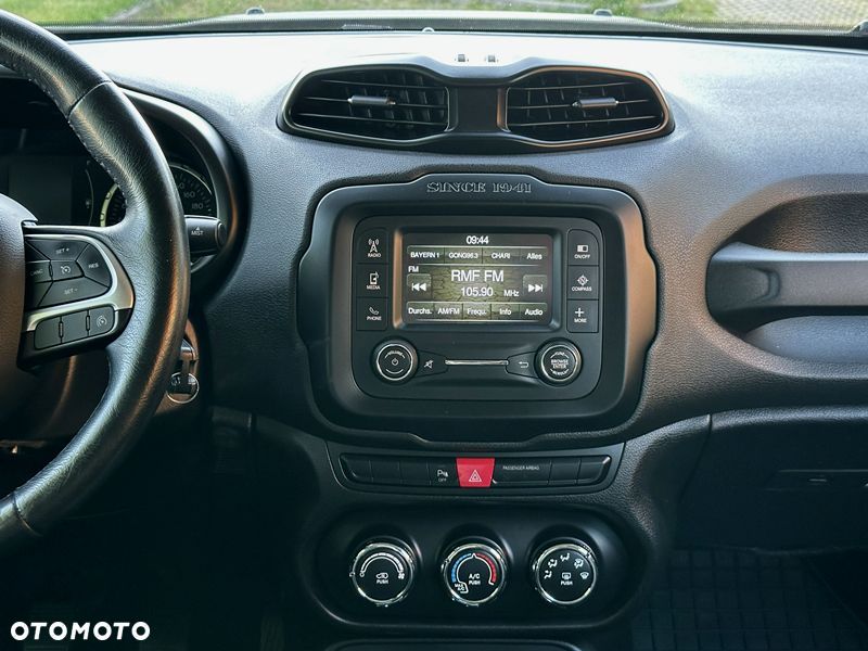 Jeep Renegade - 14