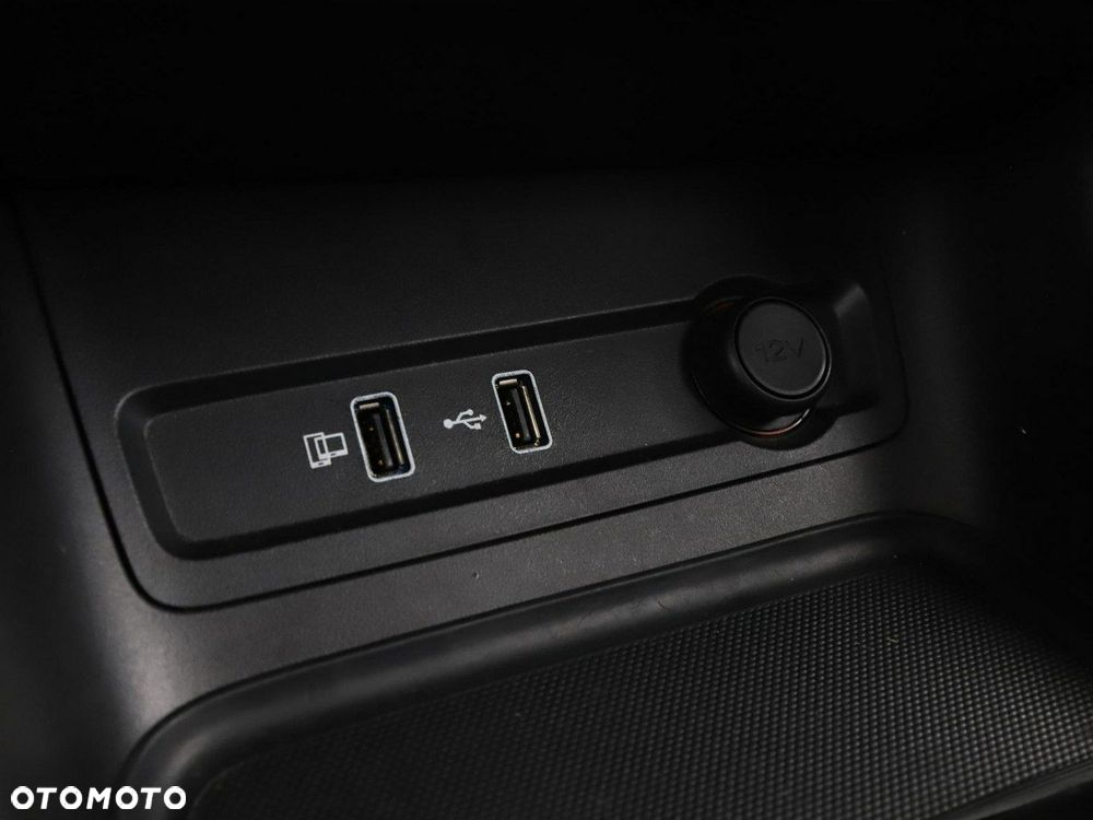 MG ZS ICE 1.5 VTI-tech Luxury - 28