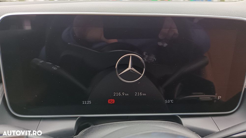 Mercedes-Benz GLC - 13