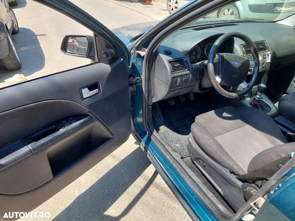 Dezmembrez ford mk3 2.0 COD MOTOR HJBB an 2004 - 3